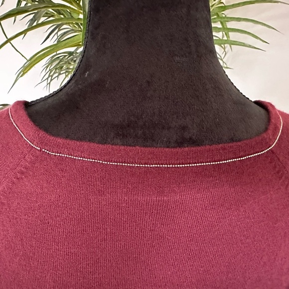 White House Black Market WHBM Maroon Cold Shoulder Light Sweater size Medium - Picture 5 of 14